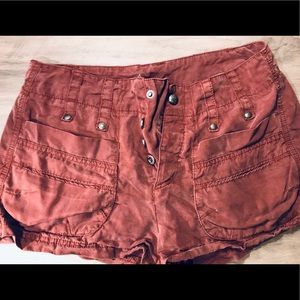 Free People: Explorer Shorts
